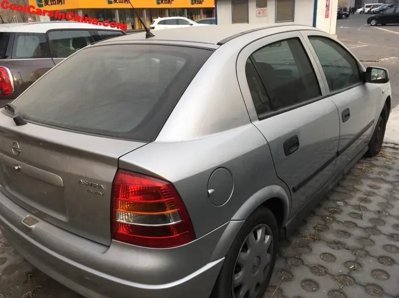 Разбираю Opel Astra G Tiraspol - fotografie 1