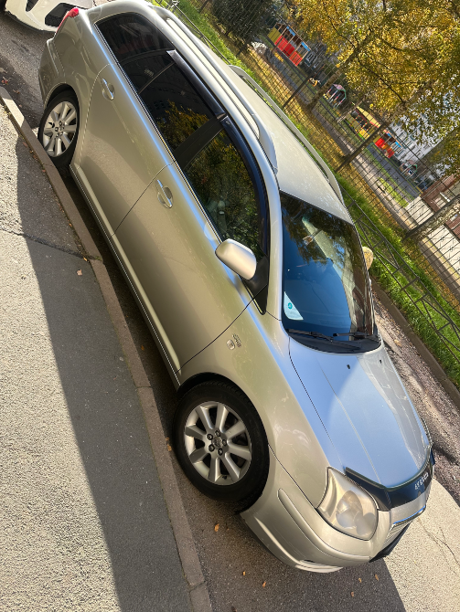 Toyota Avensis 2003 год Каменка Camenca - fotografie 4