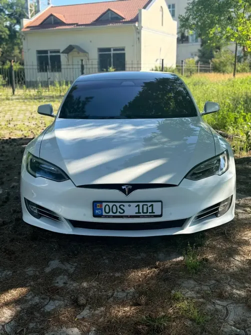 Tesla Model 3 2016 год Тирасполь Тирасполь - изображение 1