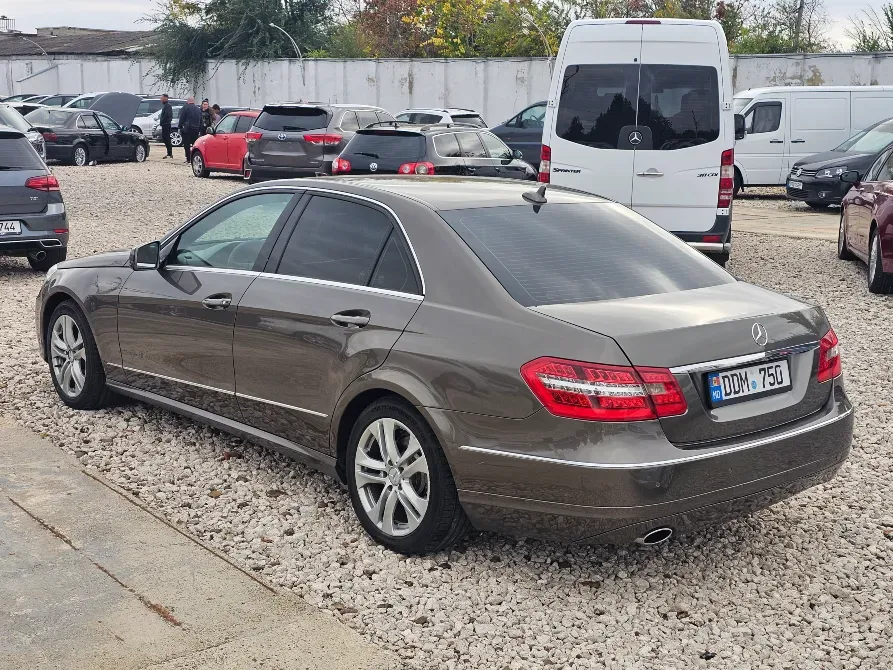 Mercedes E-Class 2011 год Тирасполь Tiraspol - fotografie 5