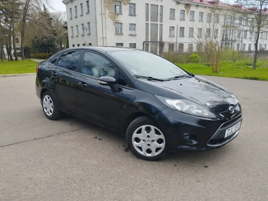 Ford Fiesta 2013 год Тирасполь Тирасполь - изображение 4