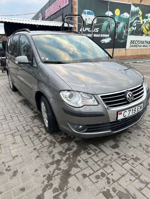 Volkswagen Touran 2007 год Слободзея Слободзея - изображение 1