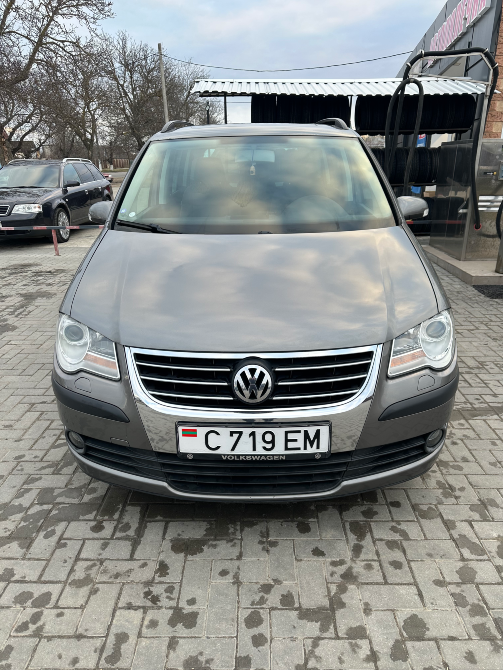 Volkswagen Touran 2007 год Слободзея Слободзея - изображение 10