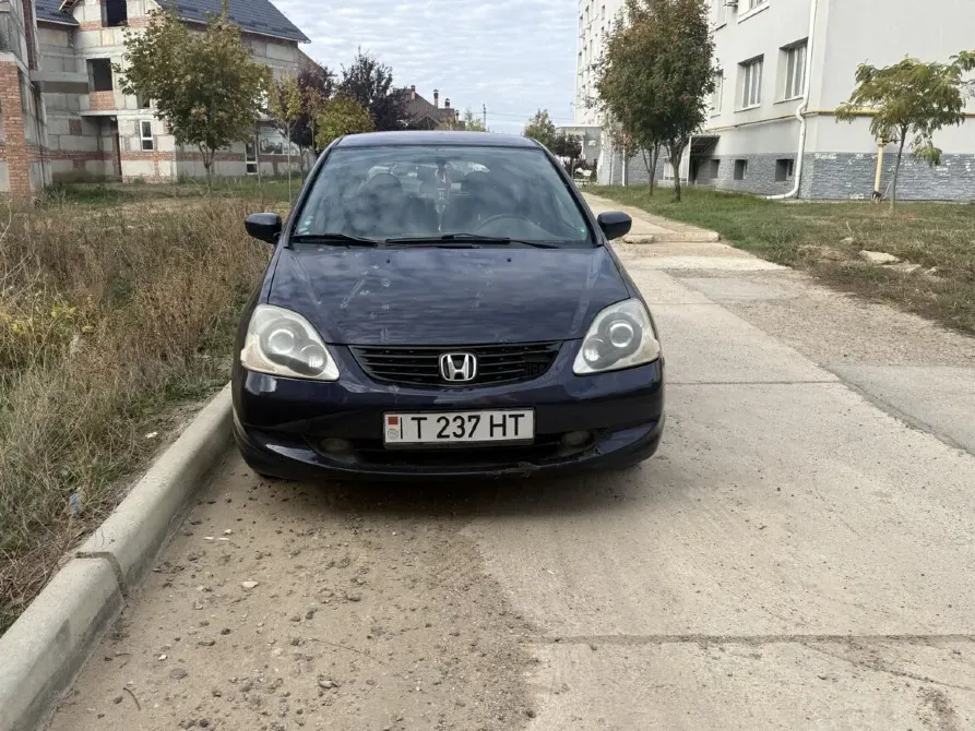 Honda Civic 2004 год Тирасполь Тирасполь - изображение 3