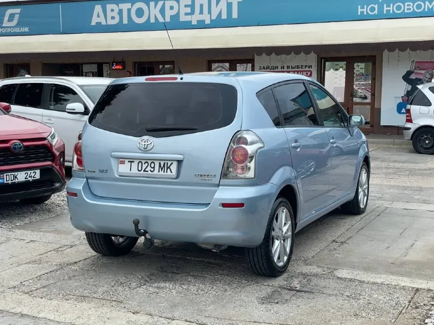 Toyota Corolla Verso 2005 год Бендеры Бендеры - изображение 2