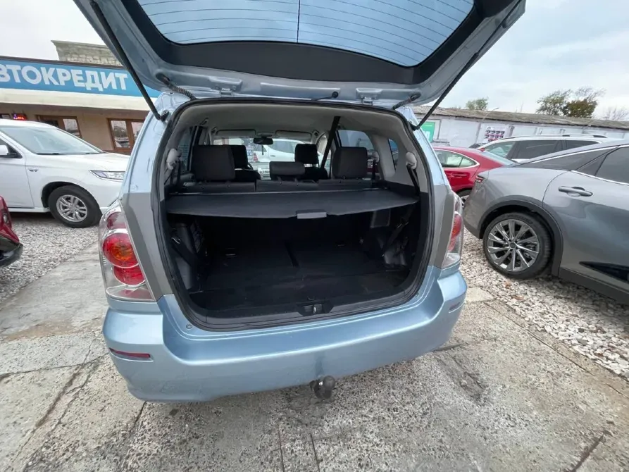 Toyota Corolla Verso 2005 год Бендеры Бендеры - изображение 6