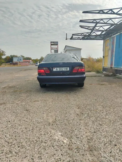 Mercedes E-Class 2000 год Суклея Sucleia - fotografie 3