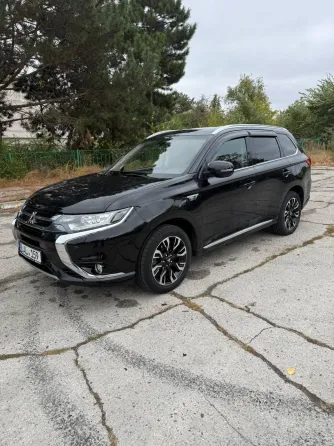 Mitsubishi Outlander 2015 год Бендеры Бендеры