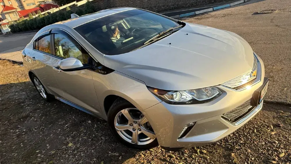 Chevrolet Volt 2018 год Тирасполь Тирасполь - изображение 9