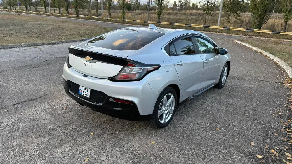 Chevrolet Volt 2018 год Тирасполь Тирасполь - изображение 4