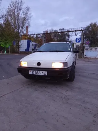 Volkswagen Passat 1993 год Рыбница Рыбница