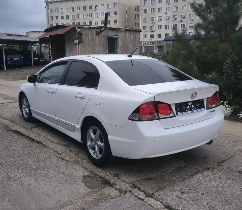 Honda Civic 2010 год Тирасполь Tiraspol - fotografie 5