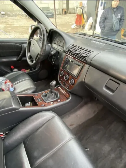 Mercedes M-Class 2003 год Слободзея Slobozia - fotografie 2