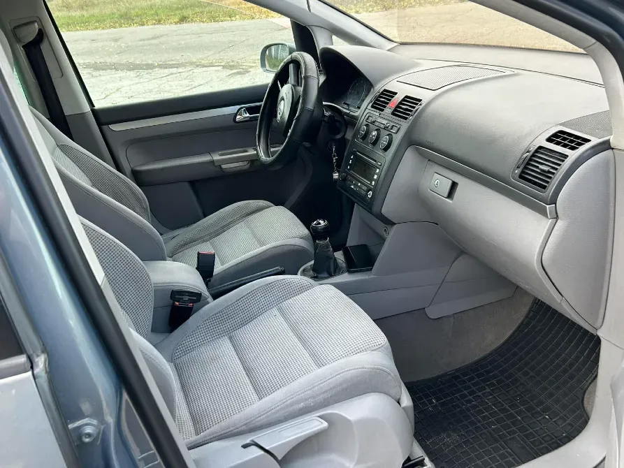 Volkswagen Touran 2004 год Дубоссары Dubăsari - fotografie 4