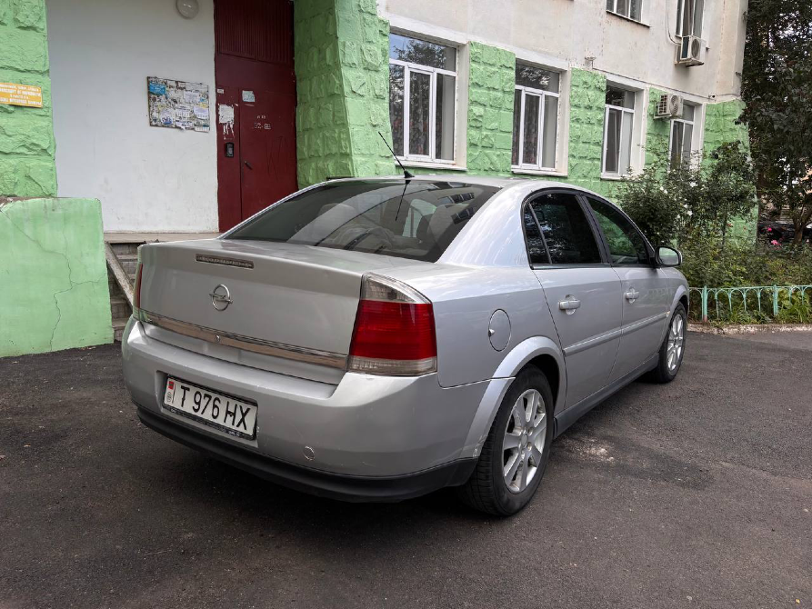 Opel Vectra 2004 год Тирасполь Тирасполь - изображение 3