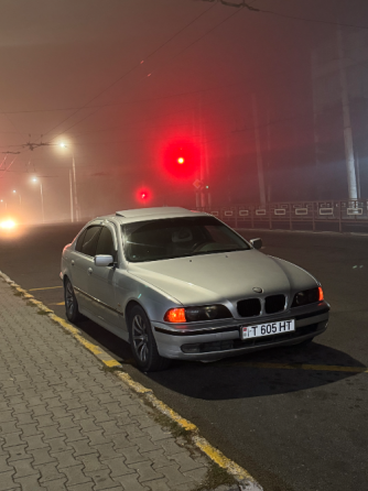 BMW 5 Series 1999 год Бендеры Bender