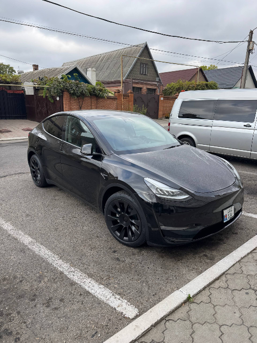 Tesla Model Y 2023 год Тирасполь Тирасполь - изображение 1