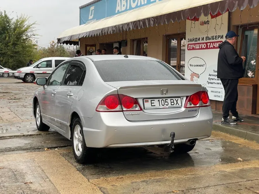 Honda Civic 2009 год Бендеры Бендеры - изображение 2