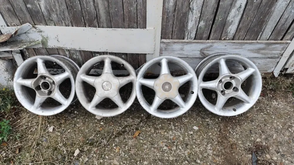 Диски 4/114.3 R15 Тирасполь - изображение 1