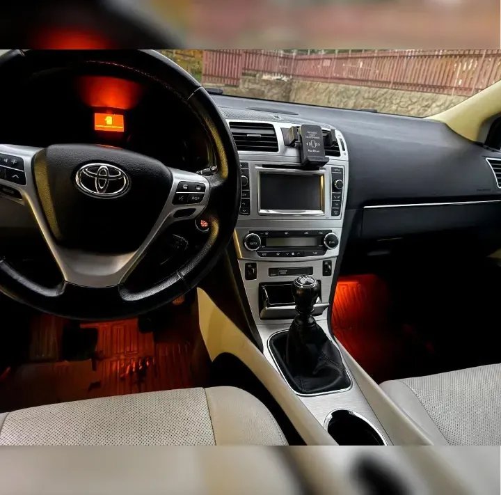 Toyota Avensis T27 2012 год Тирасполь Tiraspol - fotografie 9