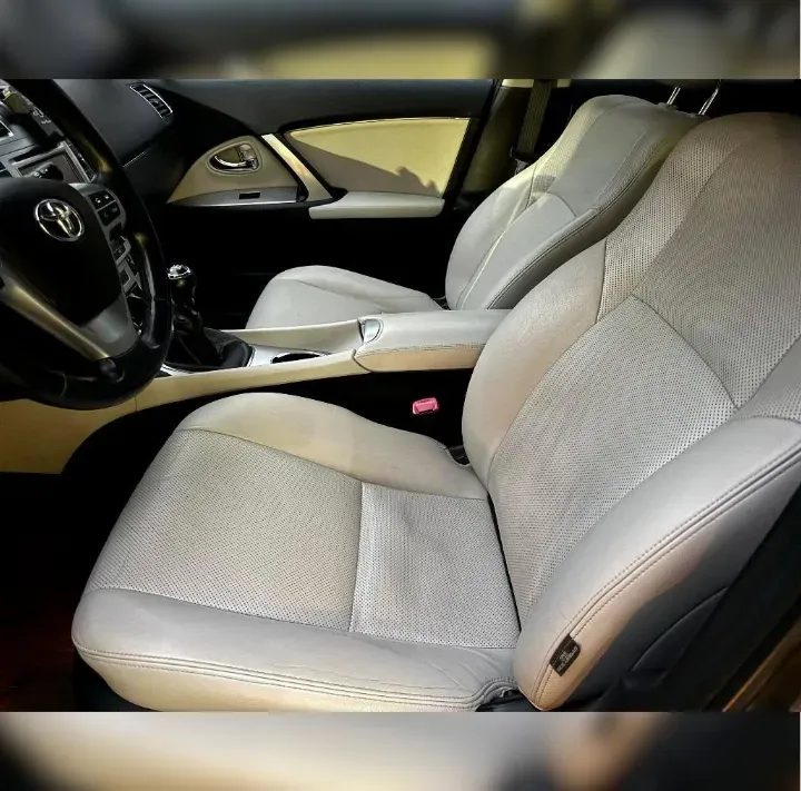 Toyota Avensis T27 2012 год Тирасполь Tiraspol - fotografie 8