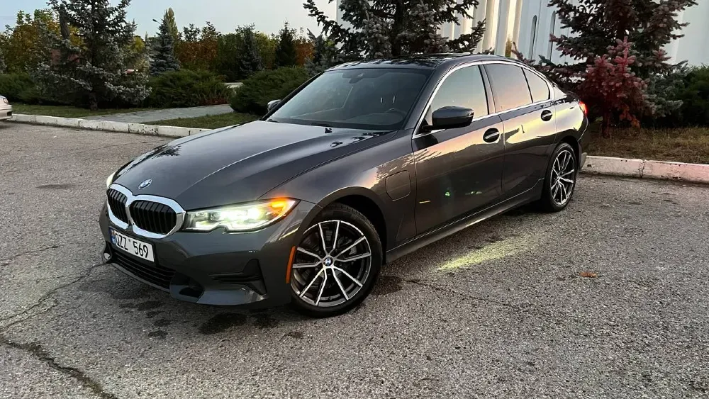 BMW 3 Series 2021 год Тирасполь Тирасполь - изображение 7