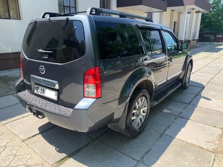 Nissan Pathfinder 2011 год Бендеры Бендеры - изображение 4