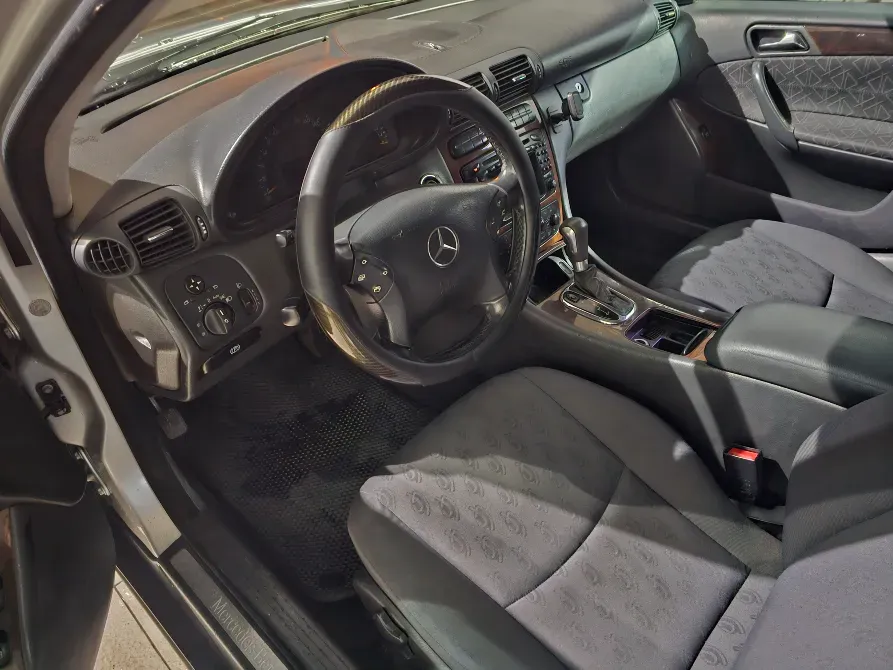 Mercedes C-Class 2001 год Тирасполь Tiraspol - fotografie 6