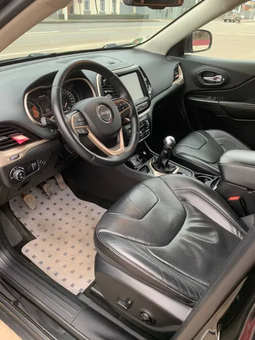 Jeep Cherokee 2014 год Тирасполь Tiraspol - fotografie 4