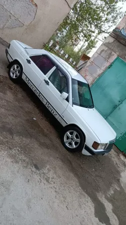 Mercedes 190 (W201) 1990 год Слободзея Slobozia