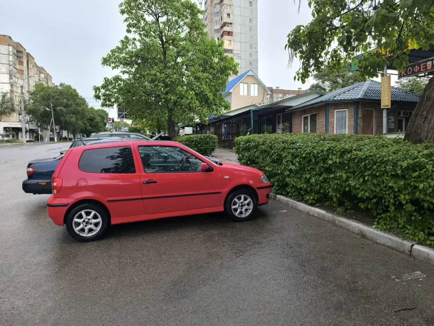 Volkswagen Polo 2001 год Тирасполь Тирасполь - изображение 4