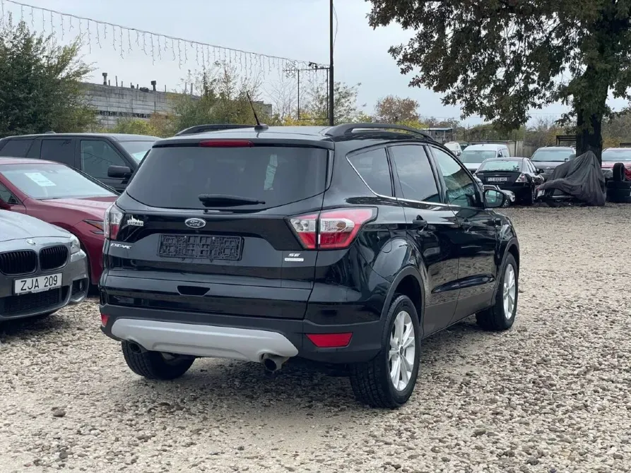 Ford Escape 2018 год Бендеры Бендеры - изображение 4