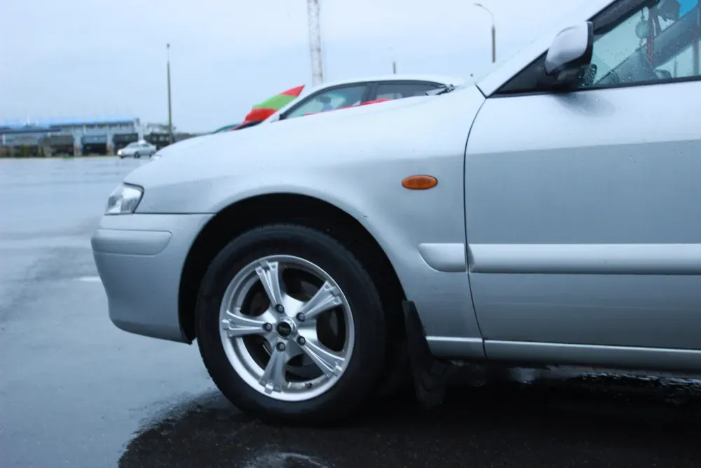 Mazda 626 1999 год Слободзея Слободзея - изображение 3