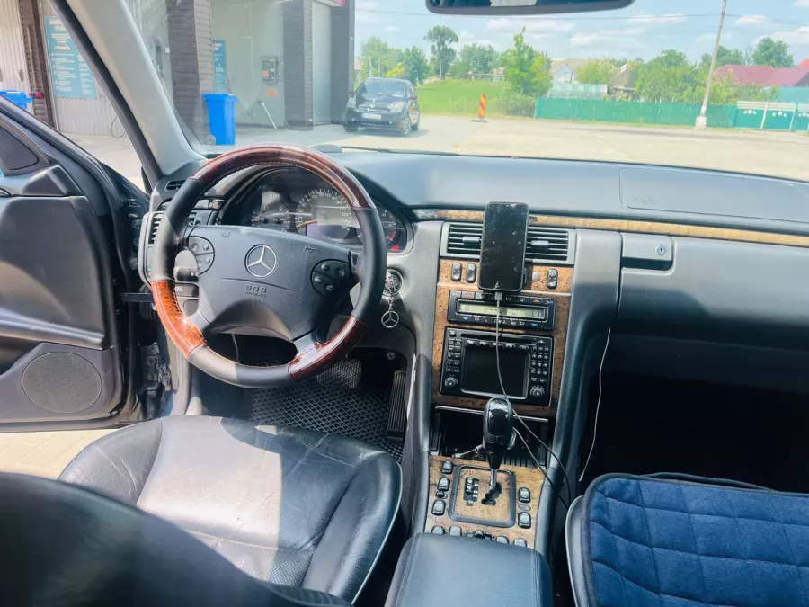Mercedes E-Class 2001 год Комрат Комрат - изображение 4