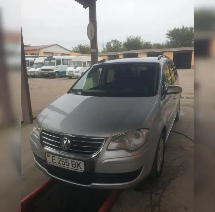 Volkswagen Touran 2007 год Тирасполь Тирасполь - изображение 2