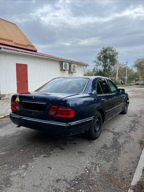 Mercedes E-Class 1997 год Тирасполь Тирасполь - изображение 3