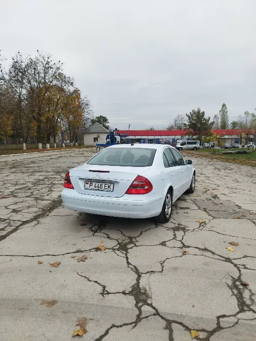 Mercedes E-Class 2005 год Рыбница Rîbnița - fotografie 3