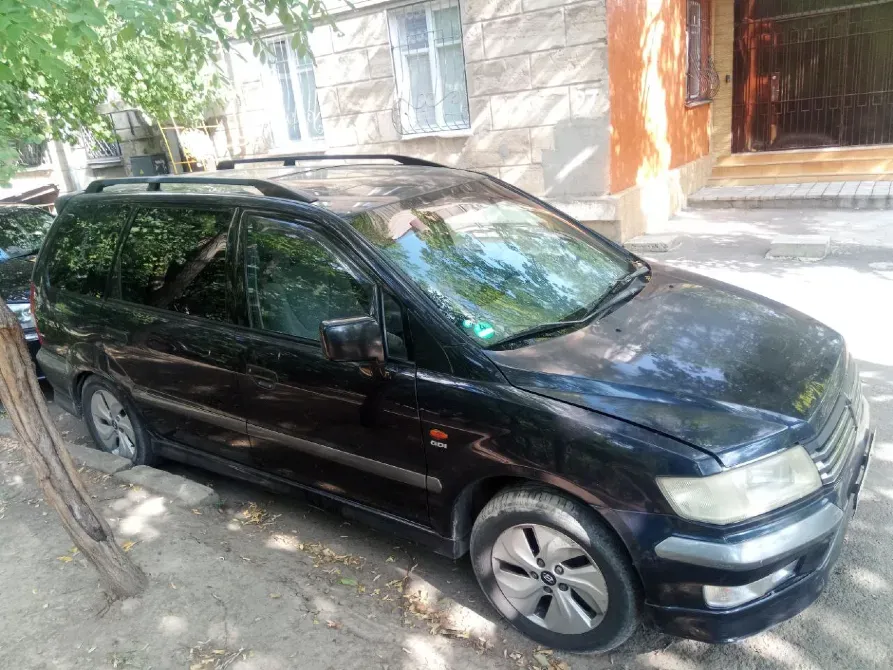 Mitsubishi Space Wagon 2001 год Тирасполь Тирасполь - изображение 2