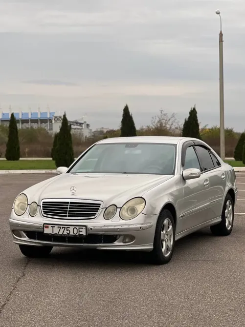 Mercedes E-Class 2004 год Тирасполь Tiraspol - fotografie 1