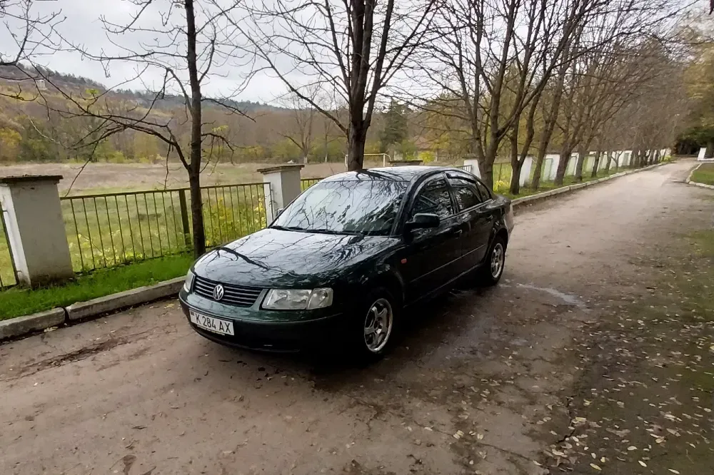 Volkswagen Passat 1999 год Каменка Camenca - fotografie 2