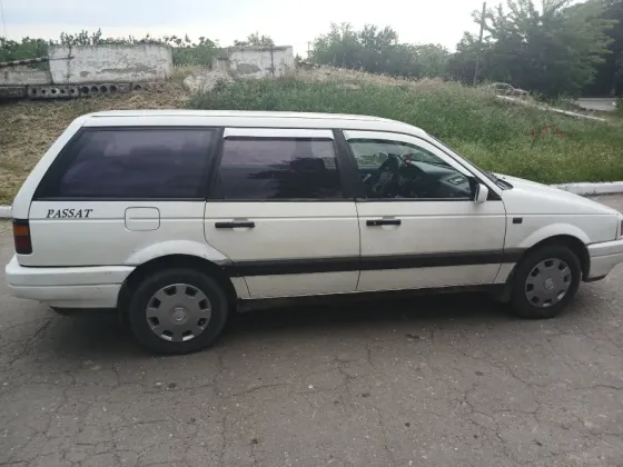 Volkswagen Passat 1993 год Тирасполь Тирасполь