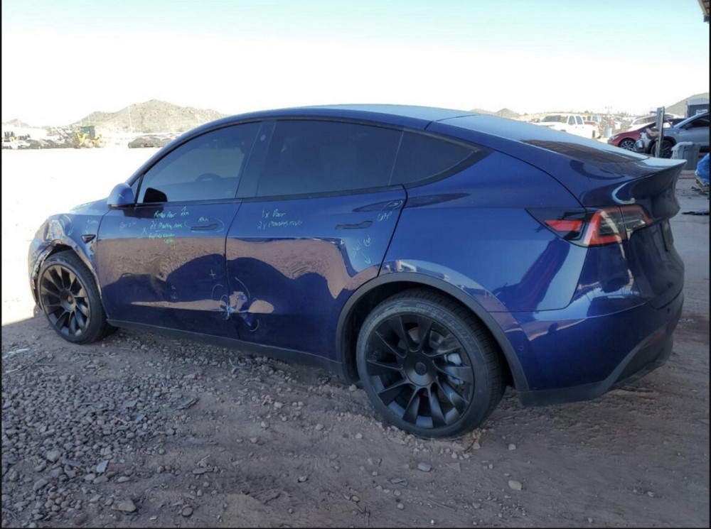 Tesla Model Y 2021 год Новые Анены Новые Анены - изображение 4