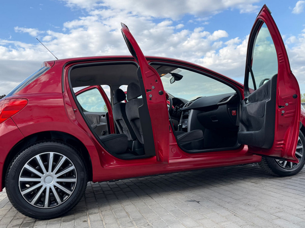 Peugeot 207 2008 год Кишинёв Кишинёв - изображение 8