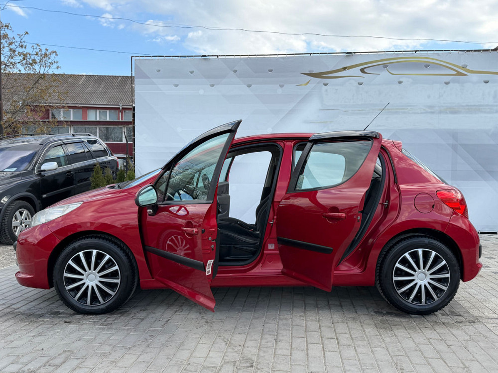 Peugeot 207 2008 год Кишинёв Кишинёв - изображение 5