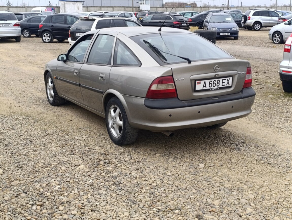 Opel Vectra 1999 год Бендеры Бендеры - изображение 4