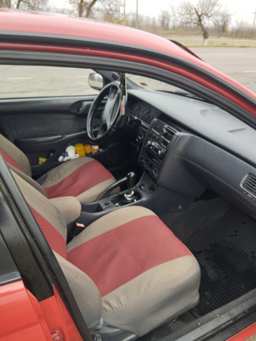 Toyota Carina 1995 год Днестровск Днестровск - изображение 1
