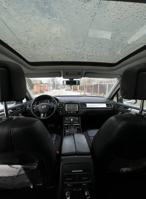 Volkswagen Touareg 2012 an Tiraspol Tiraspol - fotografie 6
