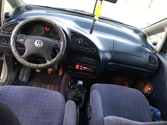 Volkswagen Sharan 1999 год Первомайск Первомайск