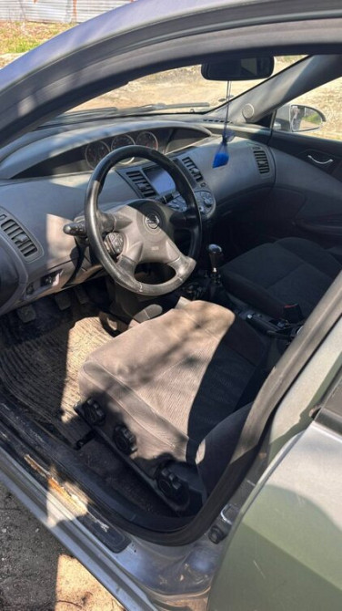 Nissan Primera 2004 год Бендеры Бендеры - изображение 3