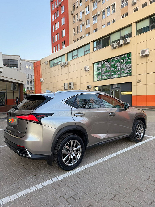 Lexus NX Series Chişinău - fotografie 10